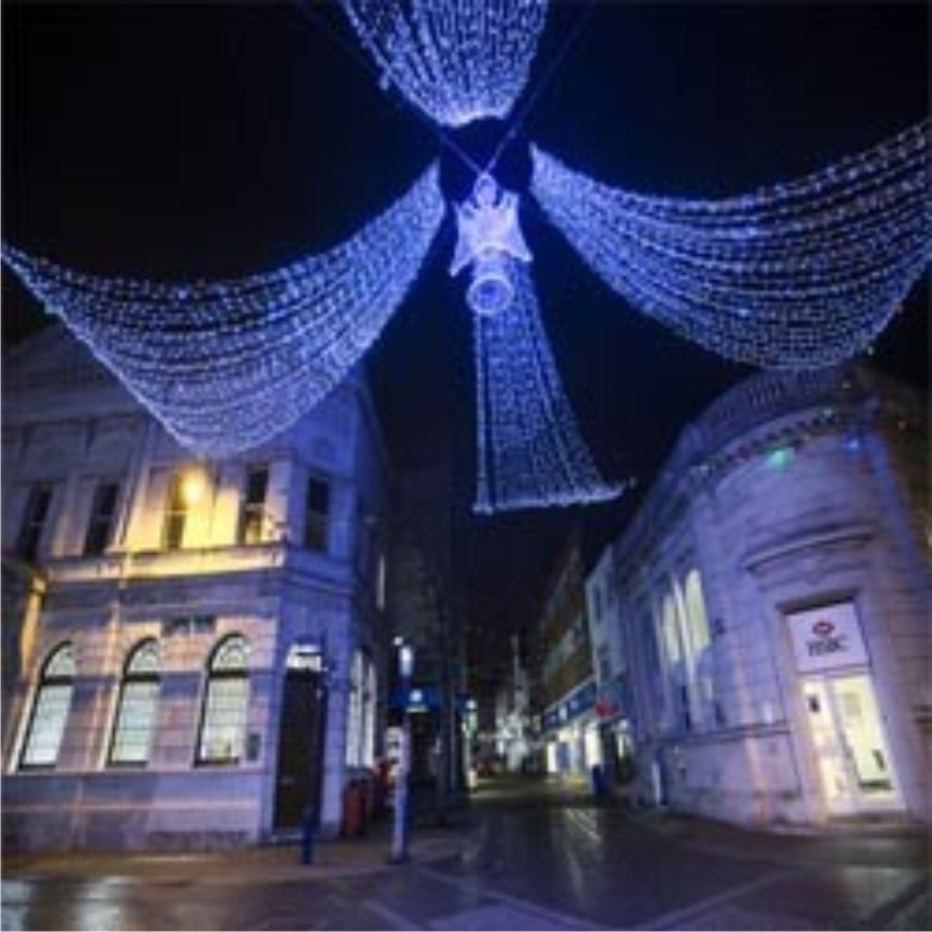Lumalite - Animators in light and illumination - Lighting Manufacturers UK - Curtain Lights